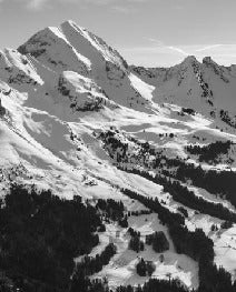 Papier peint montagne noir et blanc les Aravis