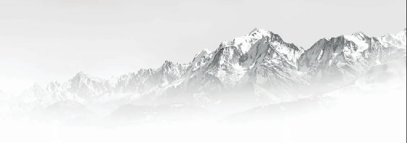 Papier peint Mont Blanc dans la brume noir et blanc