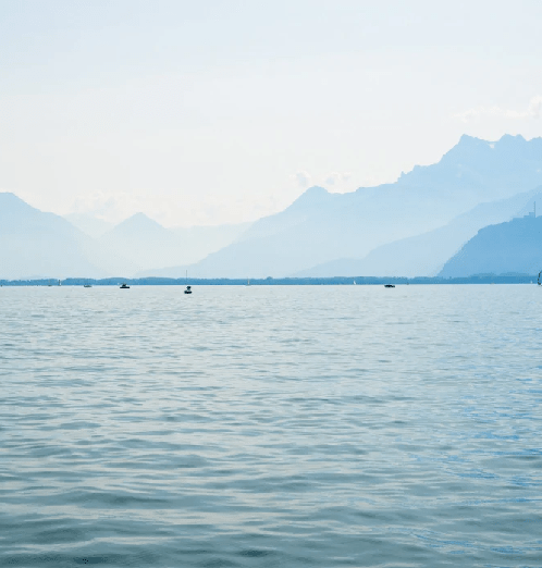 Papier peint panoramique Lac Léman – Montagnes et lac - Muralconcept
